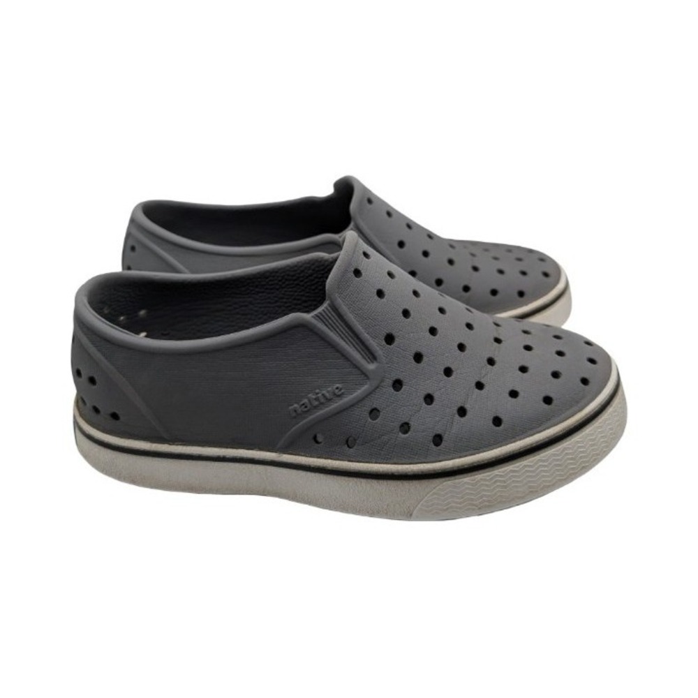 ✨Native Shoes kids slip-on shoes | gray | size 11✨
